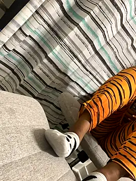 Snapshot of theprettysoles chatting on November 1, 2025, 7:10 am theprettysoles online show from November 1, 2025, 7:10 am