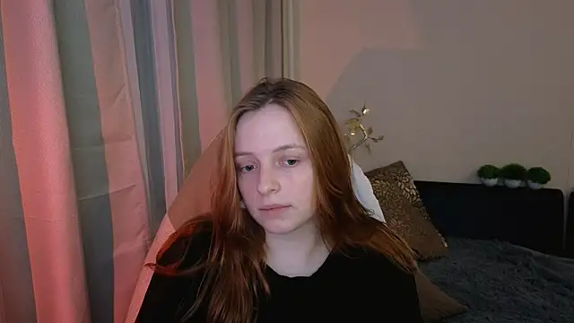 Snapshot of Hanna_melon chatting on February 2, 2025, 10:06 pm Hanna melon online show from February 2, 2025, 10:06 pm