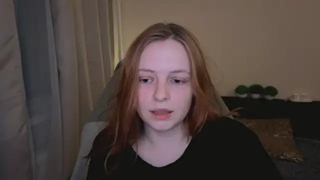 Snapshot of Hanna_melon chatting on February 9, 2025, 7:52 pm Hanna melon online show from February 9, 2025, 7:52 pm