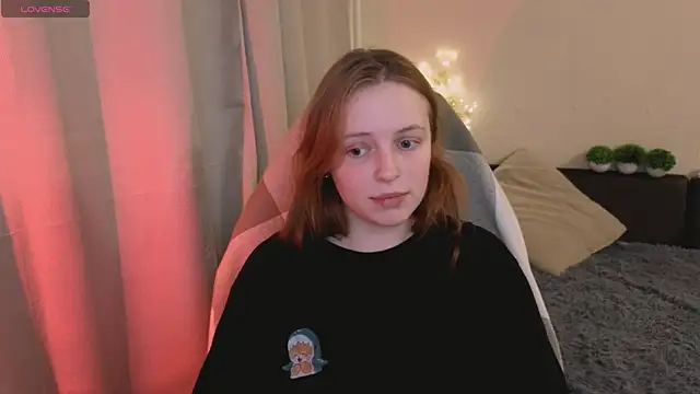 Snapshot of Hanna_melon chatting on February 11, 2025, 10:07 pm Hanna melon online show from February 11, 2025, 10:07 pm