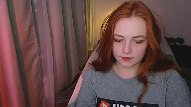 Snapshot of Hanna_melon chatting on March 12, 2025, 11:22 pm Hanna melon online show from March 12, 2025, 11:22 pm