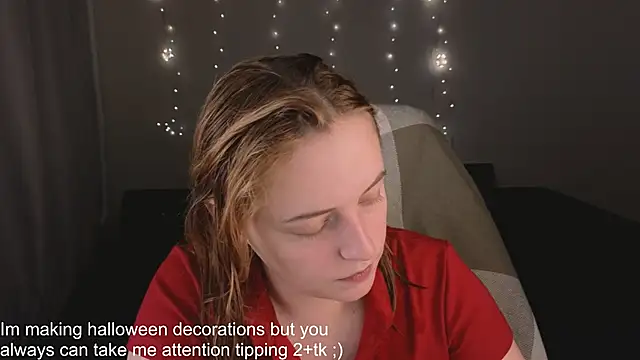 Snapshot of Hanna_melon chatting on October 16, 2025, 8:32 pm Hanna melon online show from October 16, 2025, 8:32 pm