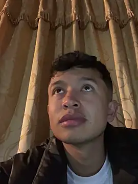 sebaxx8  online show from February 2, 2025, 1:45 am