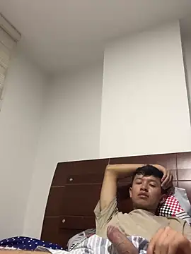 sebaxx8  online show from February 28, 2025, 12:32 am