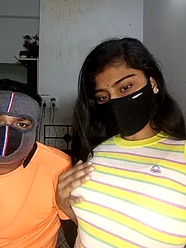 Love-N online show from November 25, 2025, 8:53 pm