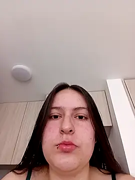 Snapshot of ary-cooper chatting on February 13, 2026, 9:22 pm ary-cooper online show from February 13, 2026, 9:22 pm