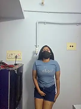 Hot honey77 online show from September 28, 2025, 11:37 am