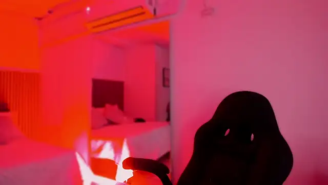 Snapshot of bonnieAn chatting on January 15, 2026, 11:37 am bonnieAn online show from January 15, 2026, 11:37 am