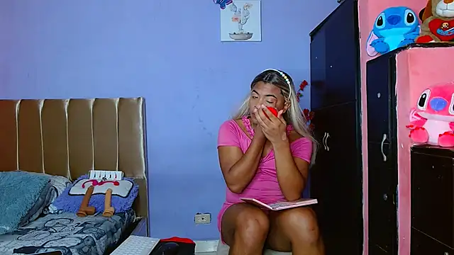 electrabrowns online show from October 7, 2025, 1:25 am