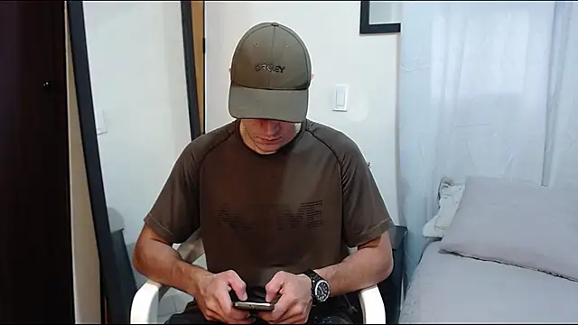 Frank Millers online show from February 13, 2026, 4:25 pm