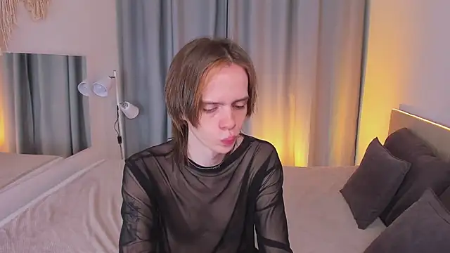 Fable  Boy online show from February 6, 2025, 3:41 pm