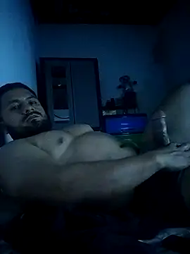 Snapshot of Ant1990 chatting on October 2, 2025, 3:24 am Ant1990 online show from October 2, 2025, 3:24 am