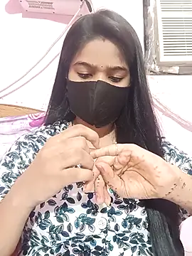 Simran-001 online show from October 5, 2025, 6:56 am