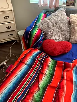 I am babydoll online show from November 28, 2025, 7:16 pm