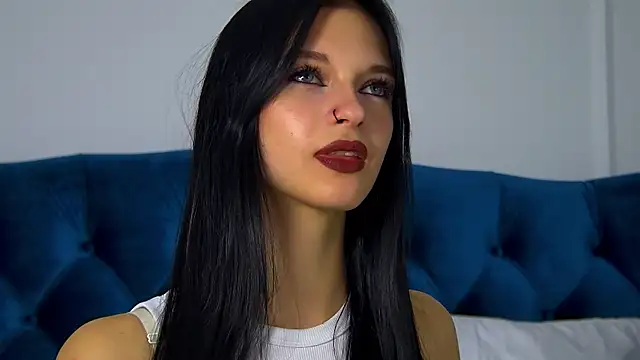 Snapshot of BeverlyMost chatting on January 22, 2025, 12:38 pm BeverlyMost online show from January 22, 2025, 12:38 pm