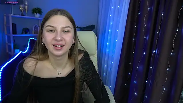 Snapshot of AureliaBliss_ chatting on January 21, 2025, 4:58 pm AureliaBliss online show from January 21, 2025, 4:58 pm