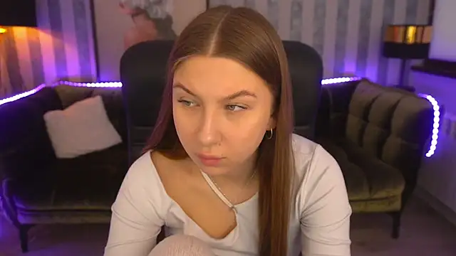 Snapshot of AureliaBliss_ chatting on February 5, 2025, 1:11 pm AureliaBliss online show from February 5, 2025, 1:11 pm