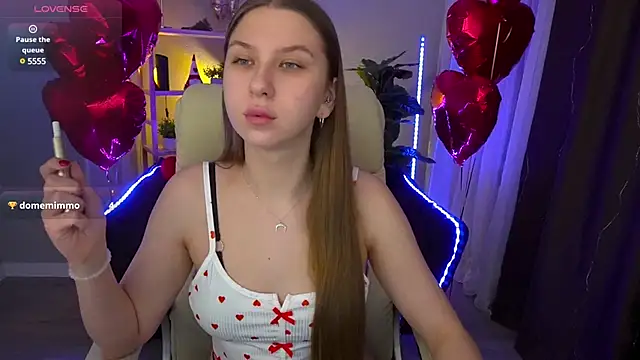 Snapshot of AureliaBliss_ chatting on February 23, 2025, 1:46 am AureliaBliss online show from February 23, 2025, 1:46 am