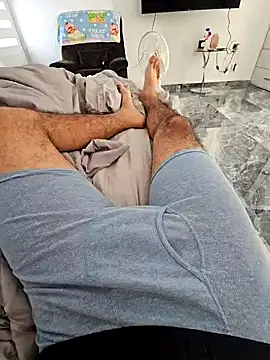 j0nathan00 online show from January 29, 2025, 12:02 pm