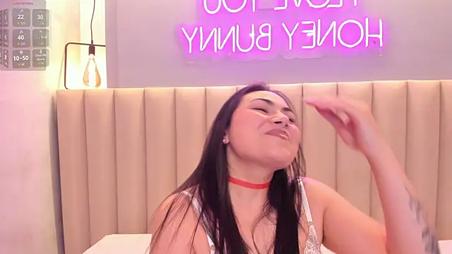 Naomymonroe  online show from February 23, 2026, 9:56 pm