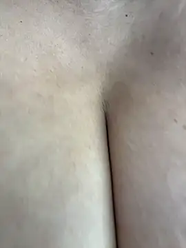 Snapshot of KarlaWild chatting on March 19, 2026, 6:12 pm KarlaWild online show from March 19, 2026, 6:12 pm