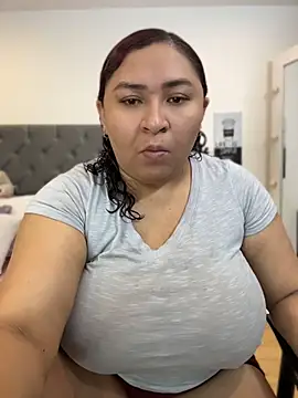 Snapshot of KarlaWild chatting on July 11, 2026, 1:36 pm KarlaWild online show from July 11, 2026, 1:36 pm