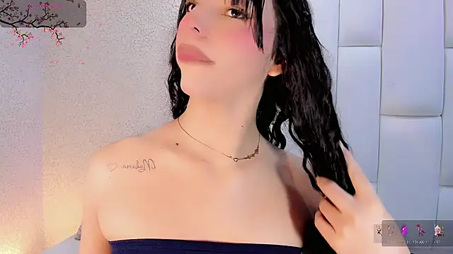 Angeles Busst online show from December 13, 2025, 8:47 pm