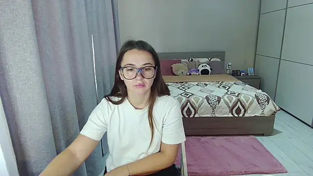 singletrouble online show from September 16, 2025, 6:58 am