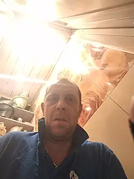 MaxDevilWhite online show from October 25, 2025, 8:22 am