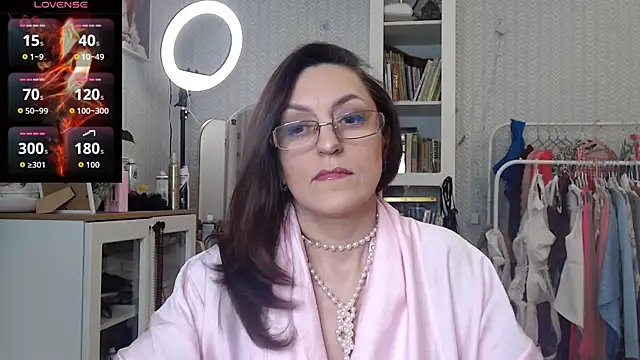 Soffya Soy online show from February 23, 2026, 8:28 pm