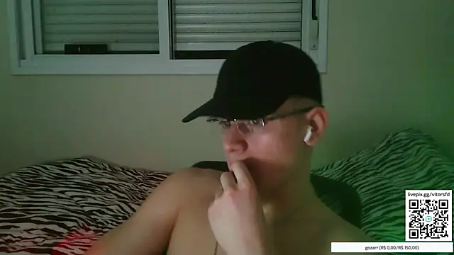 vitorsafado19 online show from October 27, 2025, 1:31 am