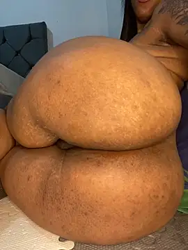 Charlotte bronxxx online show from November 5, 2025, 10:21 pm