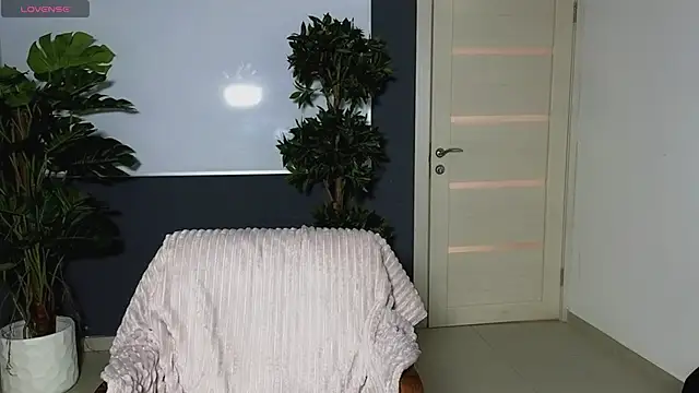 lu muon online show from February 25, 2025, 7:20 am