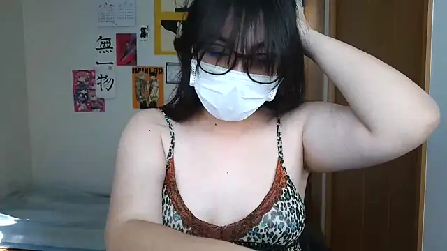 Snapshot of Sisi_cute chatting on January 6, 2026, 3:43 am Sisi cute online show from January 6, 2026, 3:43 am