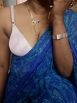 Snapshot of Vedha_Vedhika chatting on October 2, 2025, 1:07 pm Vedha Vedhika online show from October 2, 2025, 1:07 pm