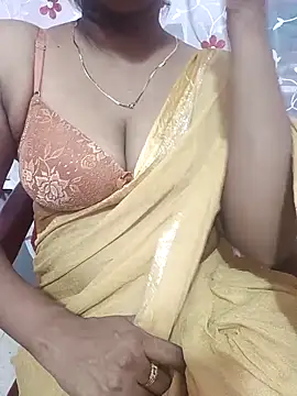 Snapshot of Vedha_Vedhika chatting on October 25, 2025, 6:13 pm Vedha Vedhika online show from October 25, 2025, 6:13 pm