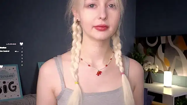 Snapshot of MaydaBunton chatting on February 13, 2025, 1:08 am MaydaBunton online show from February 13, 2025, 1:08 am