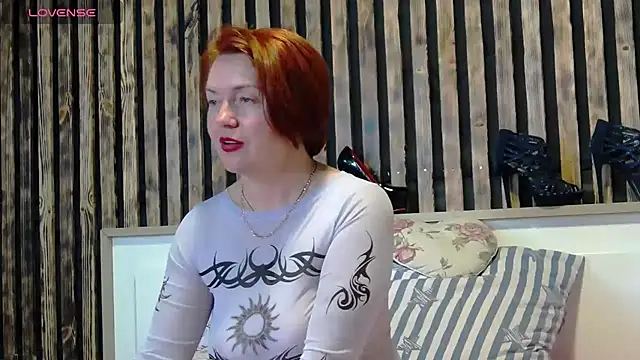 Alis Lovi online show from October 30, 2025, 11:05 pm