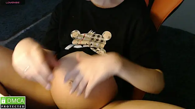 Snapshot of crystalyss chatting on September 29, 2025, 2:49 am crystalyss online show from September 29, 2025, 2:49 am