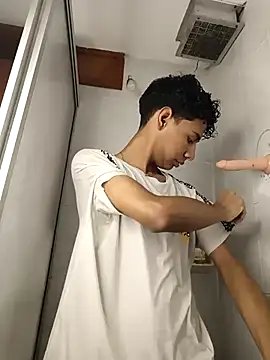 Amberr1 online show from March 15, 2025, 3:27 pm