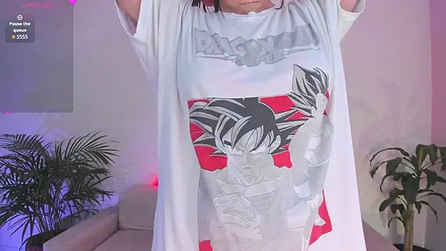 Snapshot of Hannah_Jonhson chatting on November 25, 2025, 10:54 pm Hannah Jonhson online show from November 25, 2025, 10:54 pm