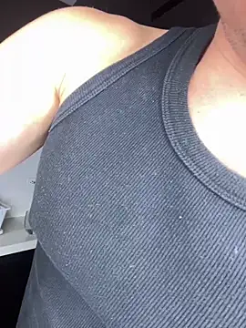 ttylloserxxx online show from January 29, 2025, 2:40 am