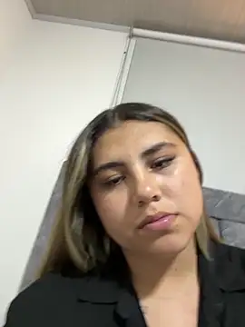 MeganCrow online show from February 17, 2026, 11:55 pm