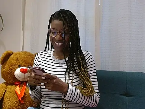 Snapshot of BrianaBrown1 chatting on February 12, 2025, 9:22 pm BrianaBrown1 online show from February 12, 2025, 9:22 pm