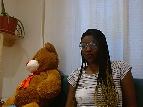 Snapshot of BrianaBrown1 chatting on February 13, 2025, 10:00 pm BrianaBrown1 online show from February 13, 2025, 10:00 pm