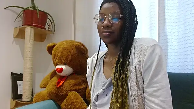 Snapshot of BrianaBrown1 chatting on February 15, 2025, 12:33 pm BrianaBrown1 online show from February 15, 2025, 12:33 pm