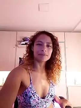 Snapshot of Zoedaniels chatting on March 4, 2025, 12:50 am Zoedaniels online show from March 4, 2025, 12:50 am