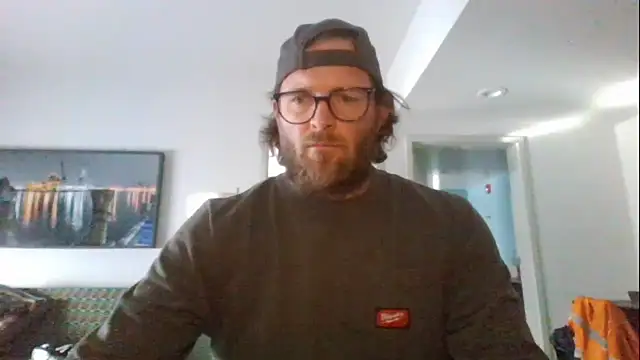 rrunner7718 online show from March 18, 2025, 10:04 pm