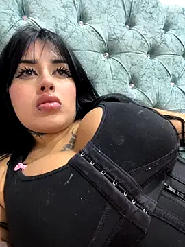 Snapshot of Girl_milk7 chatting on September 27, 2025, 5:56 am Girl milk7 online show from September 27, 2025, 5:56 am