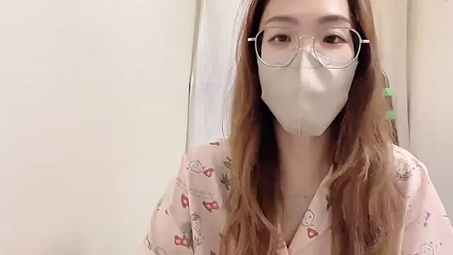 Chu1314 online show from September 28, 2025, 3:17 pm